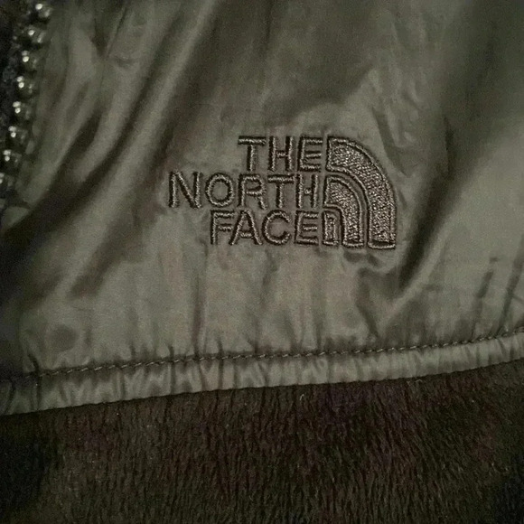 The North Face black girls size large hooded zip up - great condition - Picture 4 of 11